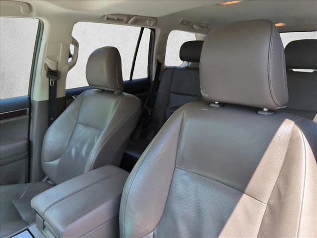 Used 2016 Lexus GX 460 w/ Premium Package AWD/4WD image 9