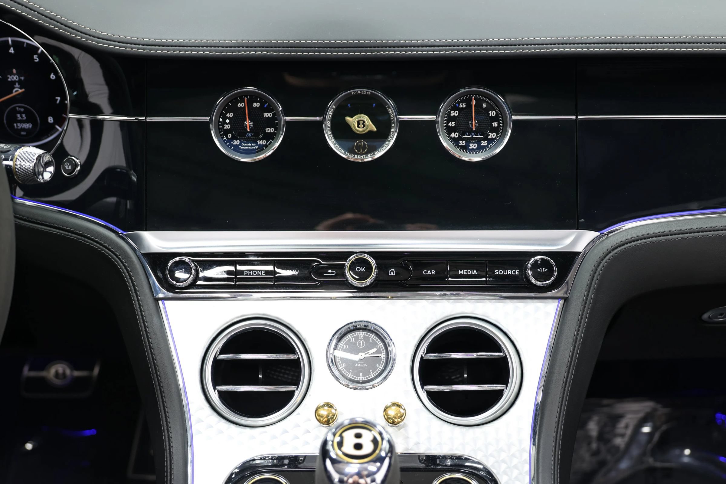 Used 2020 Bentley Continental GT w/ Number 1 Edition by Mulliner AWD/4WD image 39