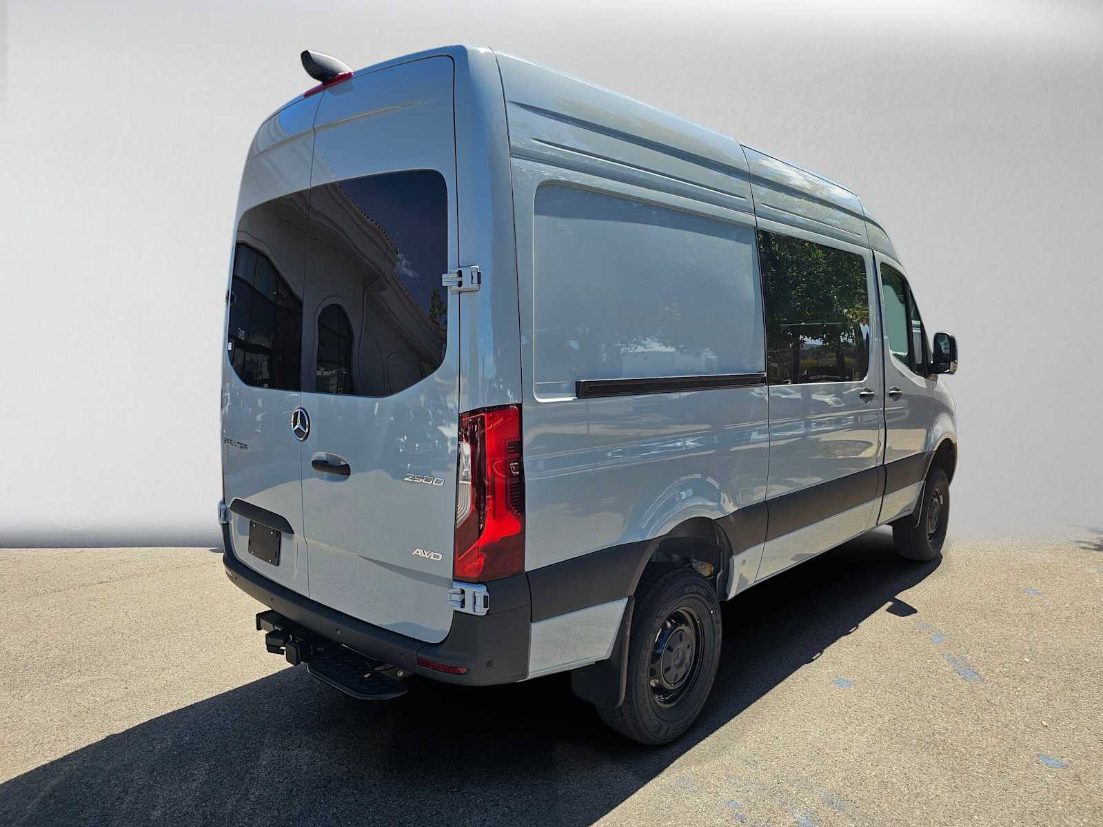New 2026 Mercedes-Benz Sprinter 2500 image 2