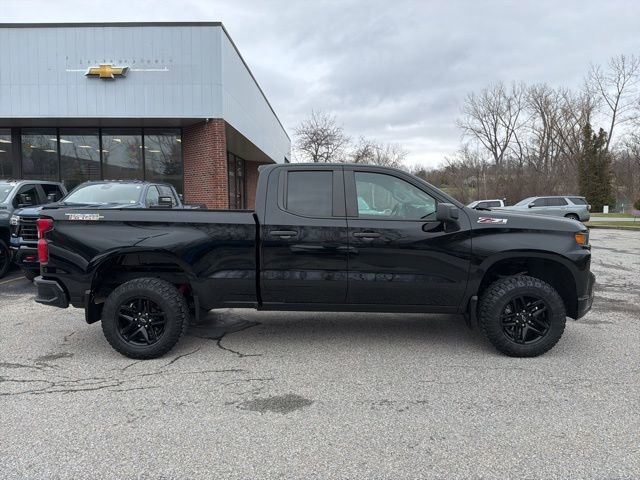 Used 2020 Chevrolet Silverado 1500 Custom Trail Boss w/ Custom Convenience Package image 2