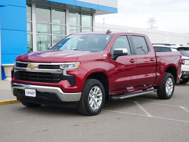Used 2023 Chevrolet Silverado 1500 LT image 2