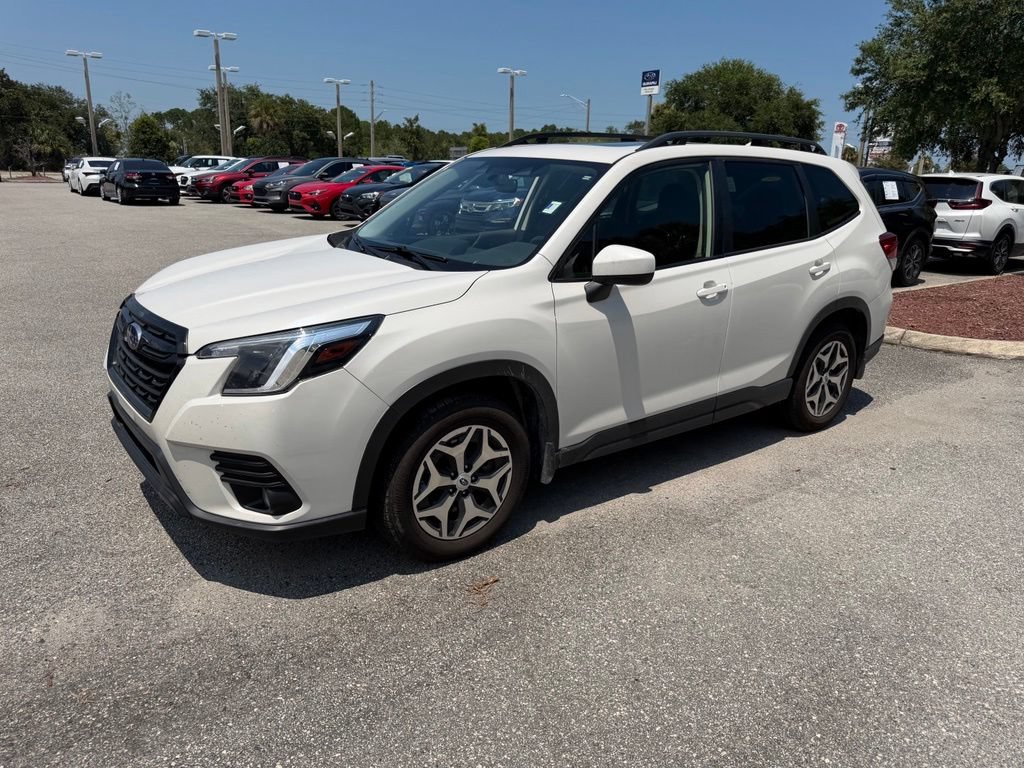 Used 2023 Subaru Forester Premium AWD/4WD image 13