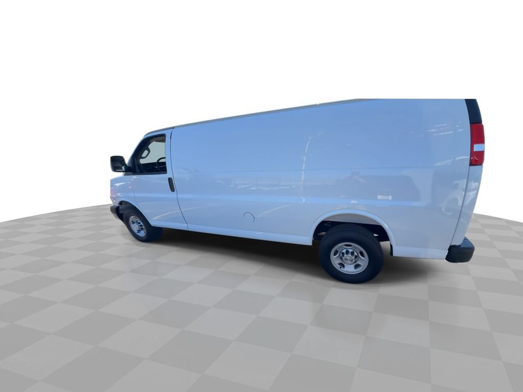 Used 2025 Chevrolet Express 2500 Extended w/ Driver Convenience Package RWD image 38