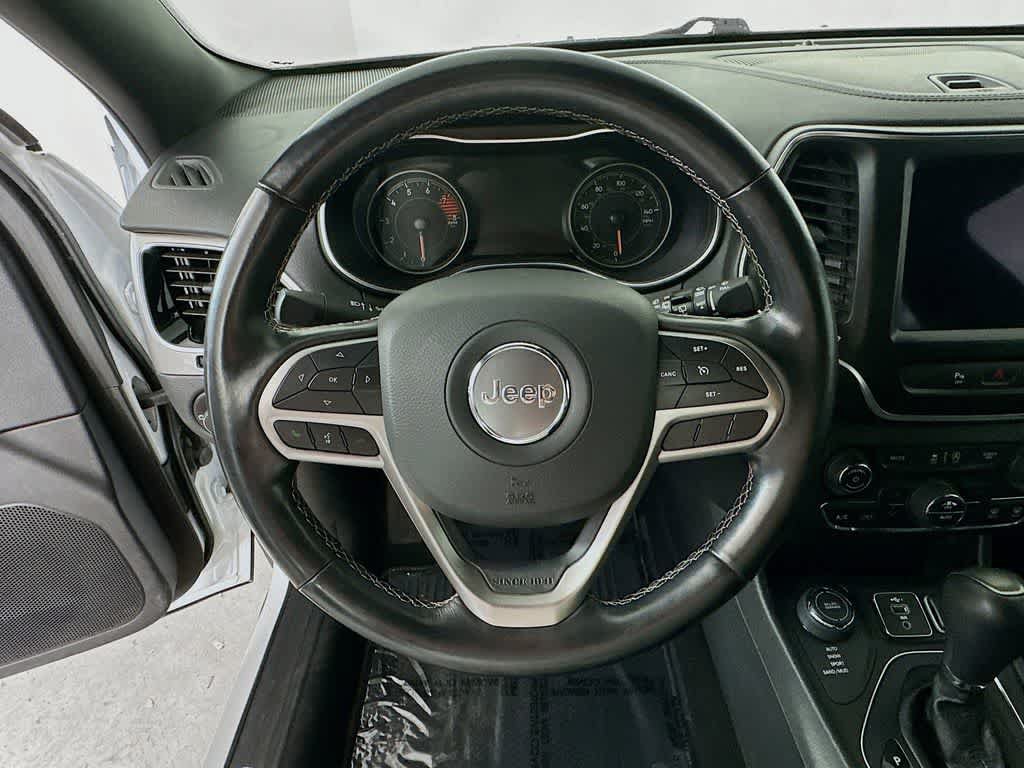 Used 2021 Jeep Cherokee Latitude Lux 80th Anniv w/ Quick Order Package 26U 80TH AWD/4WD image 16