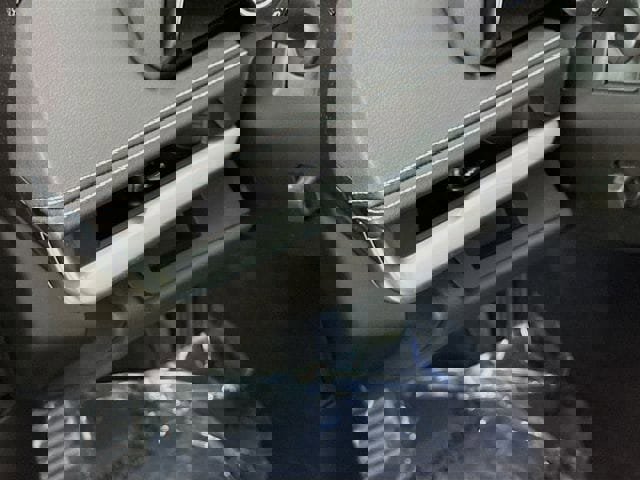 Used 2023 Chevrolet Corvette Stingray Coupe w/ Z51 Performance Package image 13