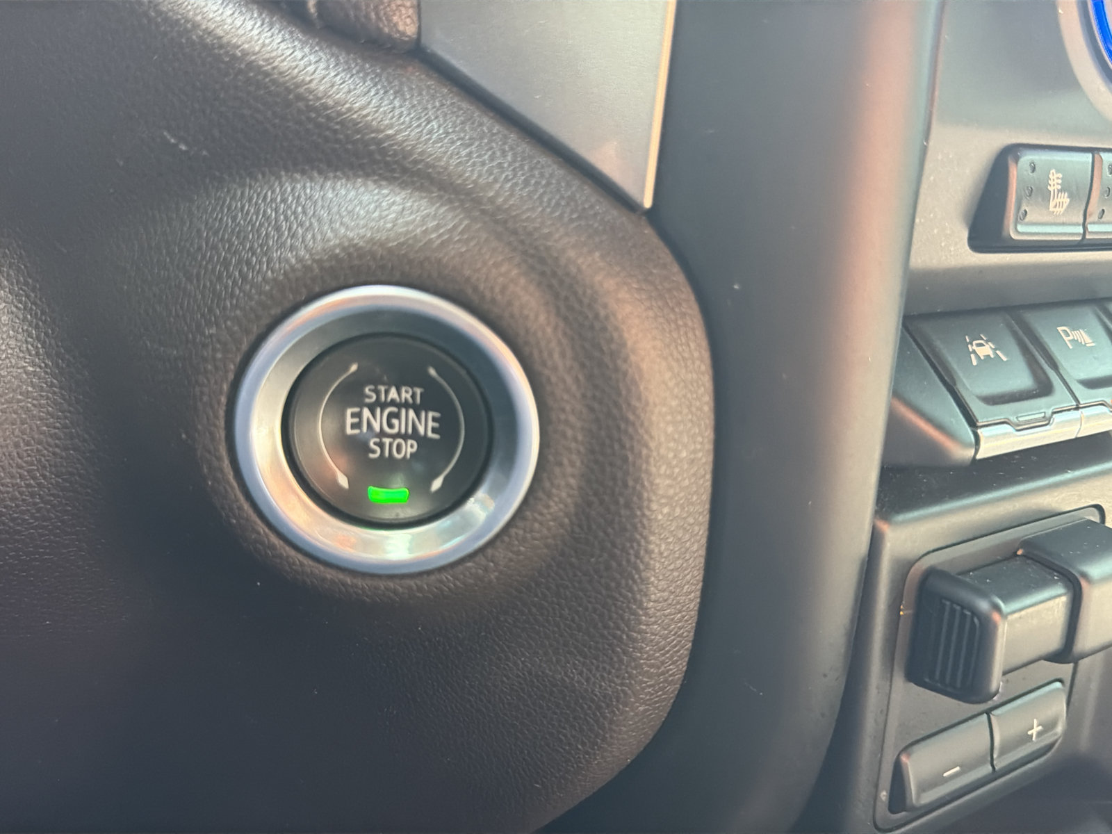 Used 2019 Chevrolet Silverado 1500 LTZ AWD/4WD image 14