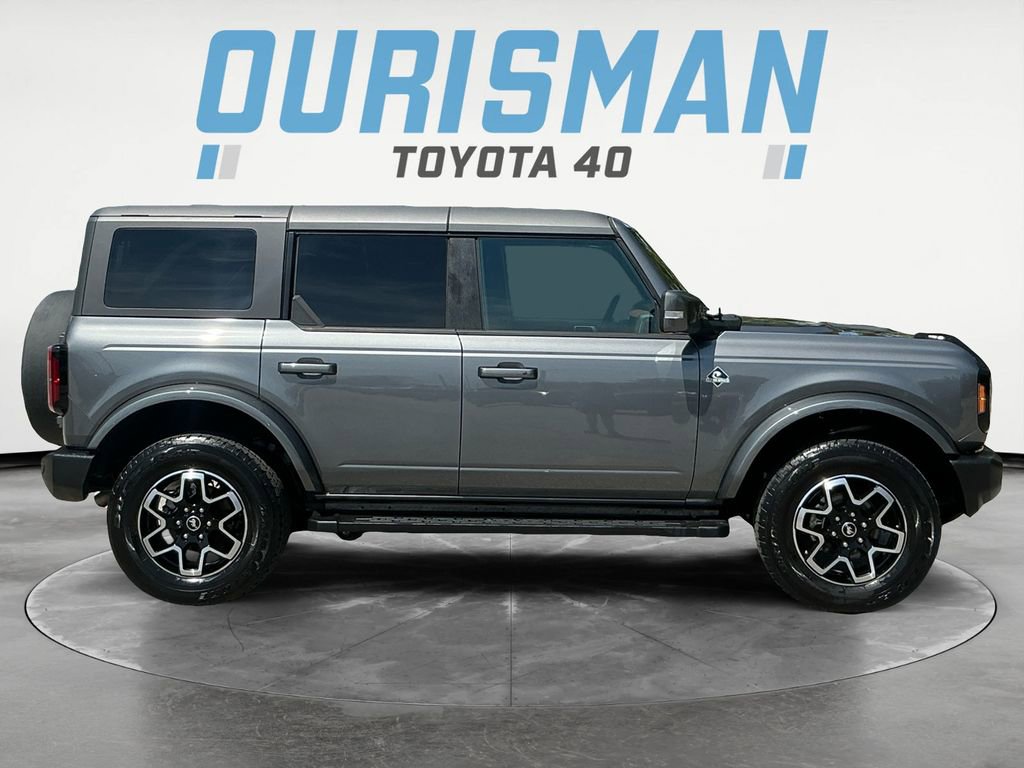 Used 2024 Ford Bronco Outer Banks image 8