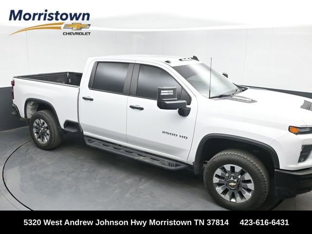 Used 2022 Chevrolet Silverado 2500 Custom w/ Custom Value Package AWD/4WD image 1
