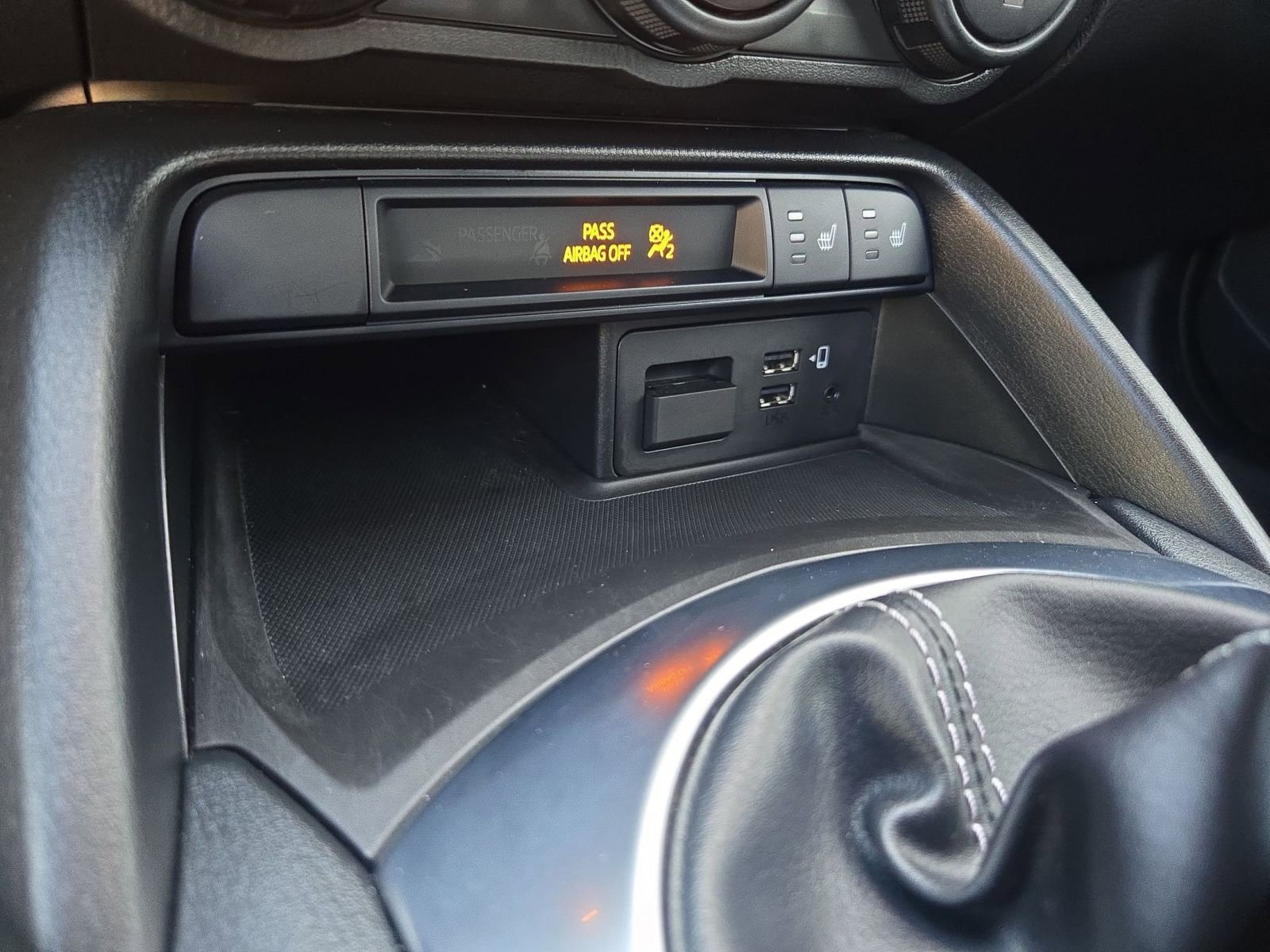 Used 2023 MAZDA MX-5 Miata Club image 20