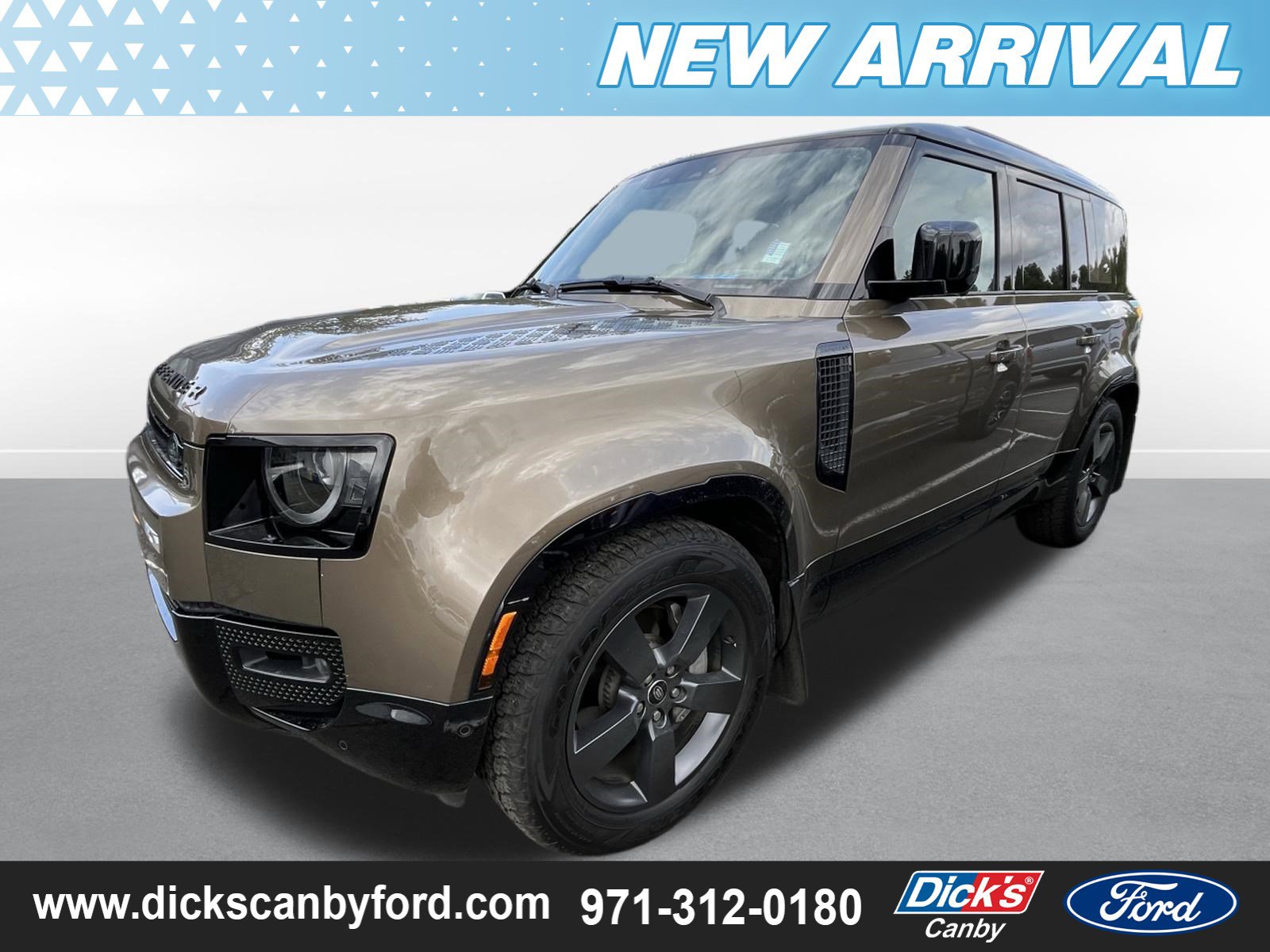 Used 2024 Land Rover Defender 110 X-Dynamic SE AWD/4WD image 1