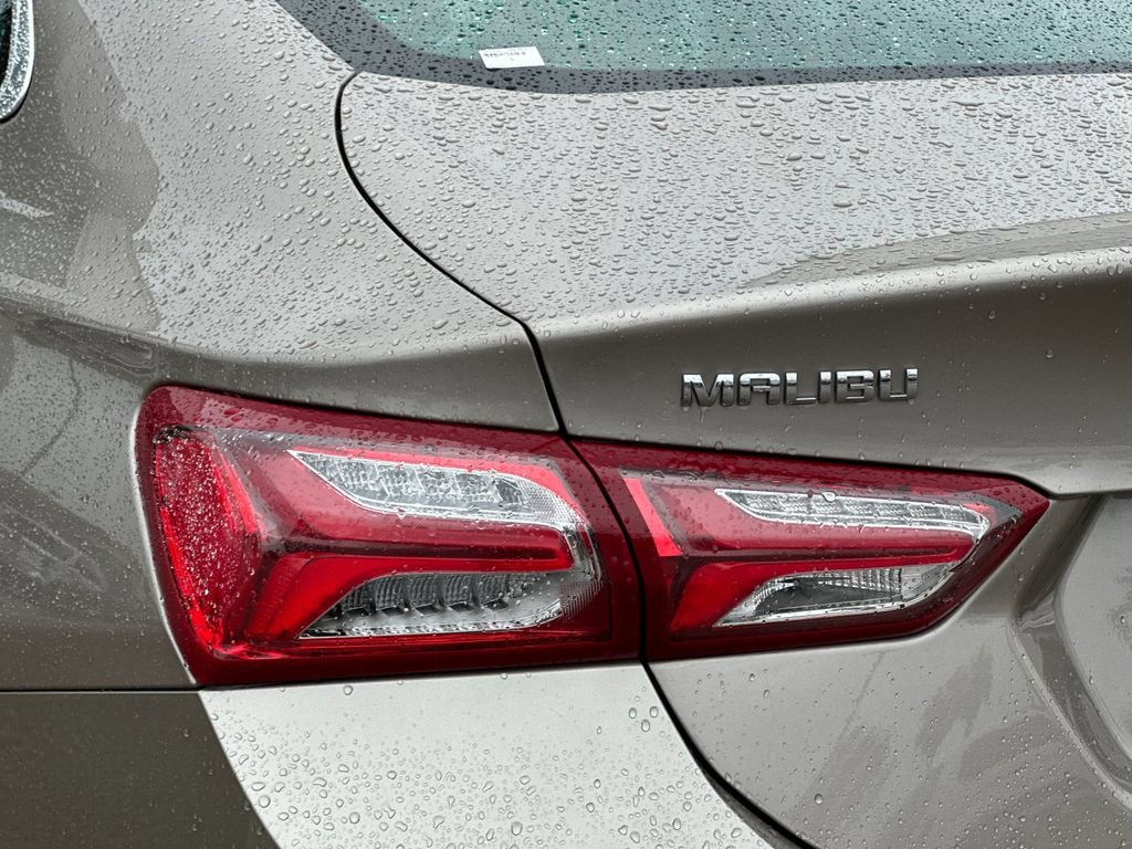 Used 2024 Chevrolet Malibu LT image 33