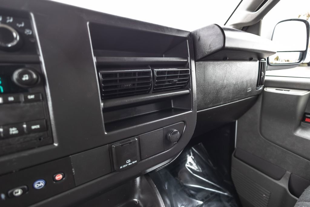 Used 2024 Chevrolet Express 2500 w/ Driver Convenience Package image 16