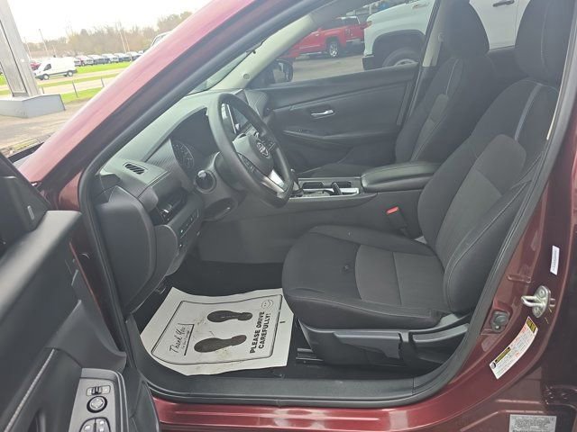 Used 2024 Nissan Sentra SV image 20