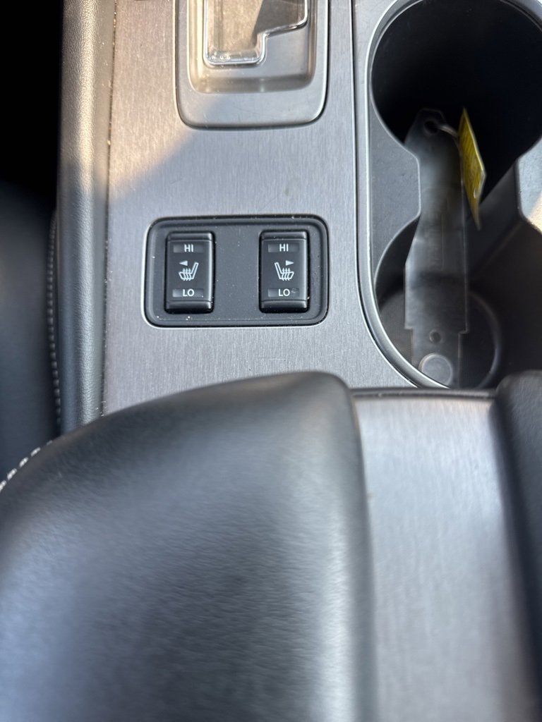 Used 2023 Nissan Murano SV image 11