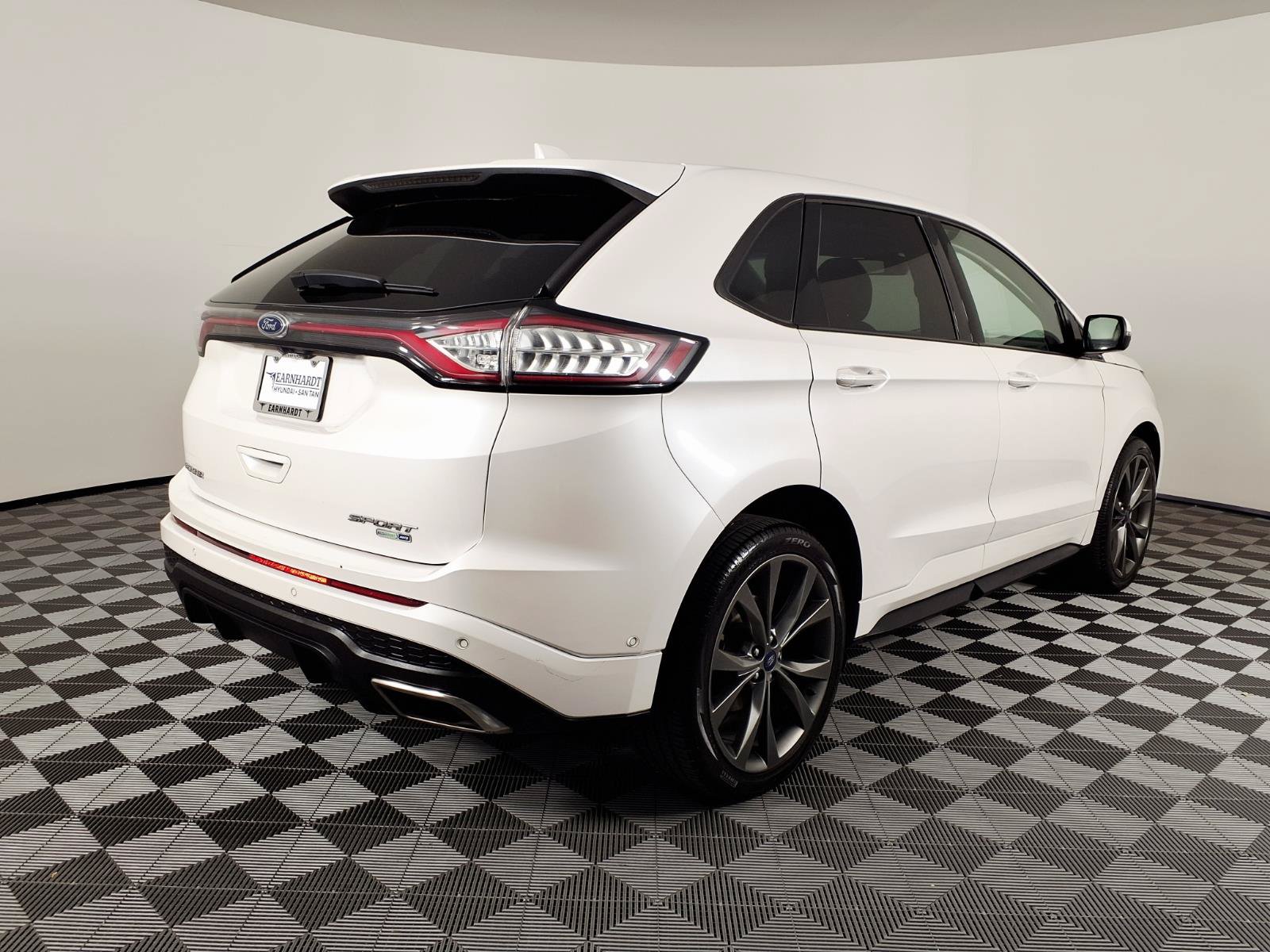 Used 2018 Ford Edge Sport w/ Equipment Group 401A AWD/4WD image 4