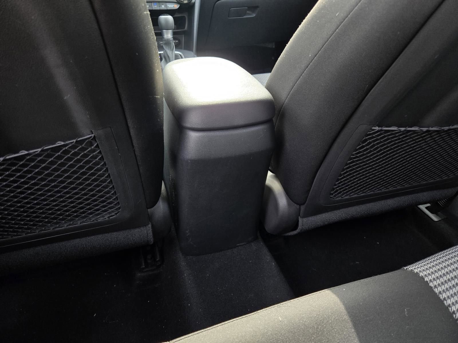Used 2019 Hyundai Kona SE FWD image 16