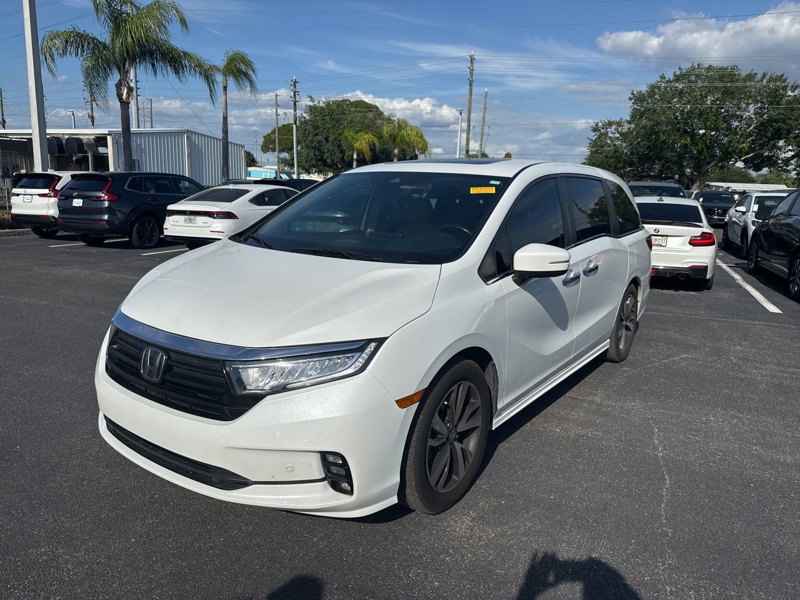 Used 2022 Honda Odyssey Touring image 3