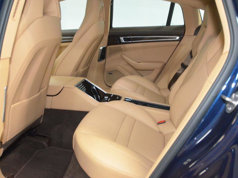 Used 2020 Porsche Panamera 4S AWD/4WD image 31