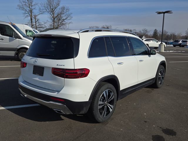 New 2026 Mercedes-Benz GLB 250 4MATIC image 3