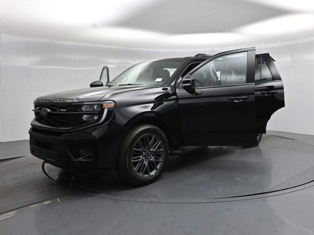 New 2026 Ford Expedition Platinum w/ Stealth Appearance Package AWD/4WD image 32
