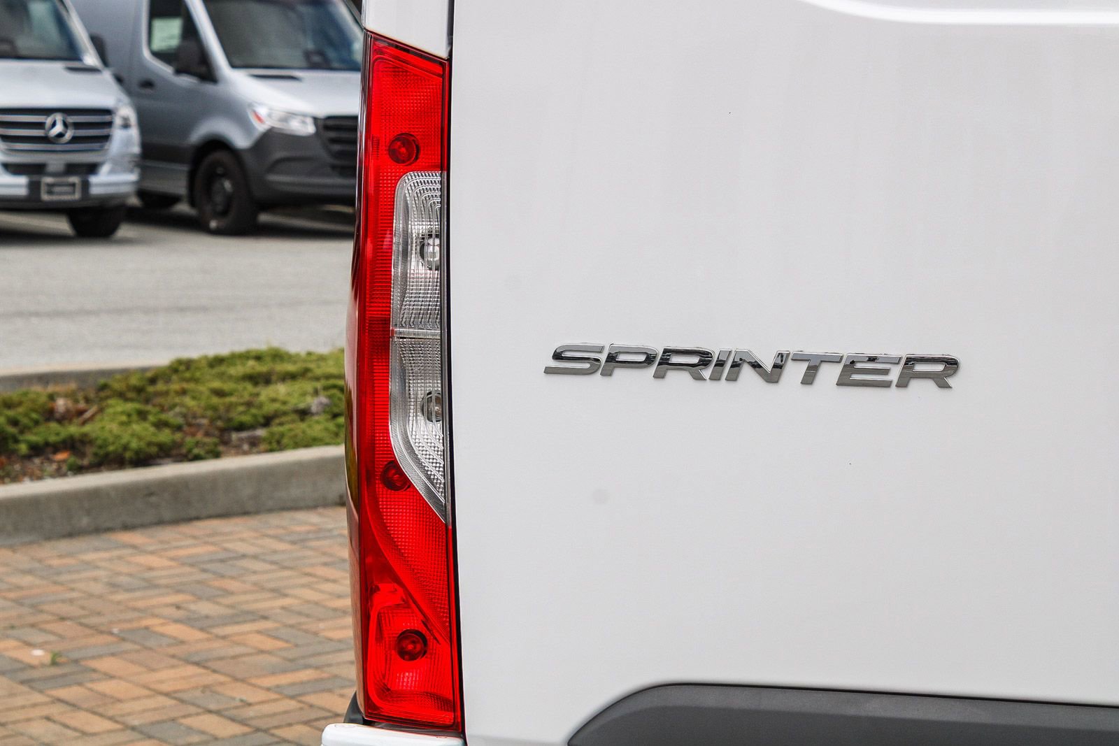 New 2024 Mercedes-Benz Sprinter 2500 image 9