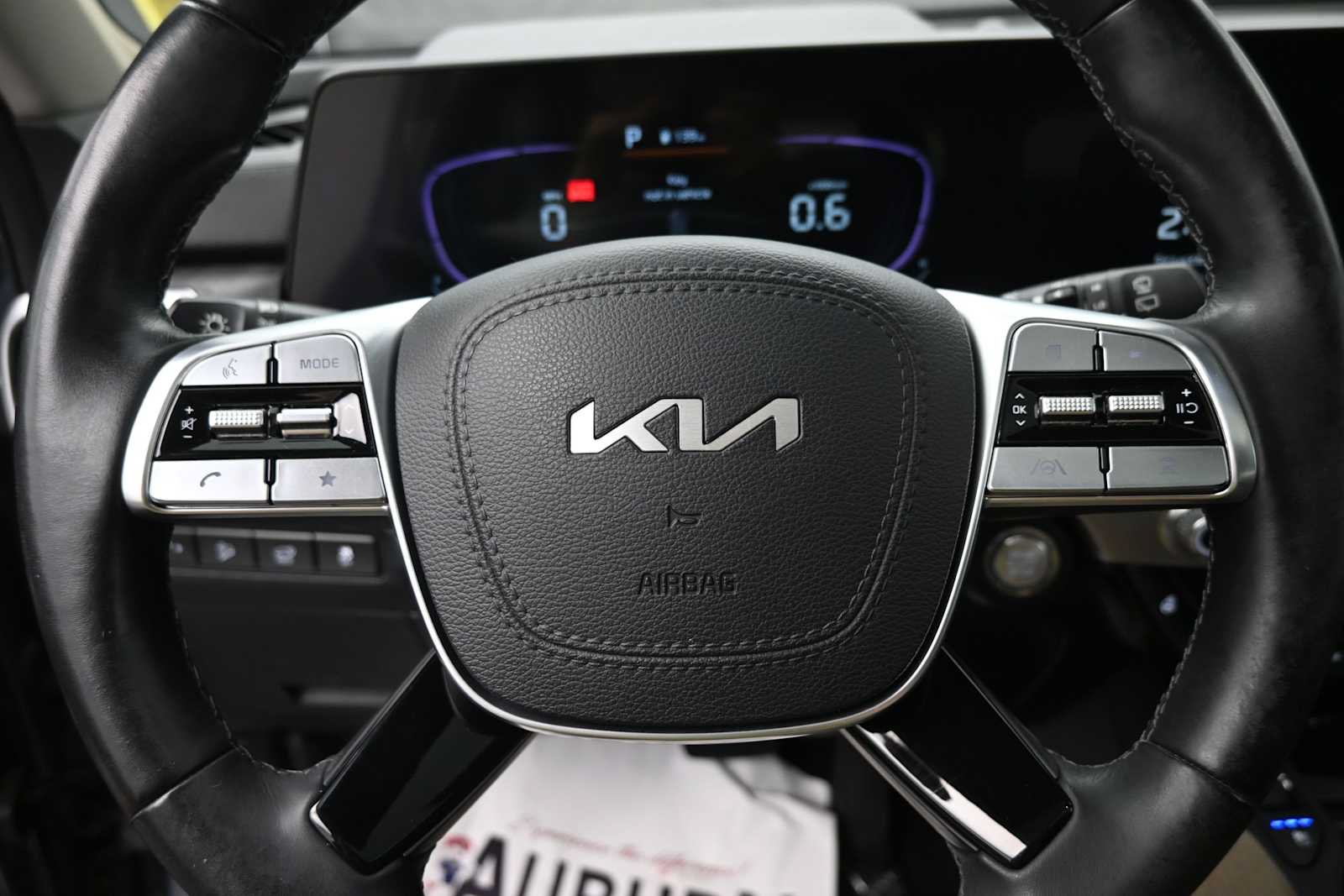 Used 2023 Kia Telluride EX AWD/4WD image 6