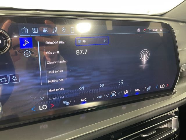 New 2026 Chevrolet Traverse LT w/ Midnight/Sport Edition AWD/4WD image 5