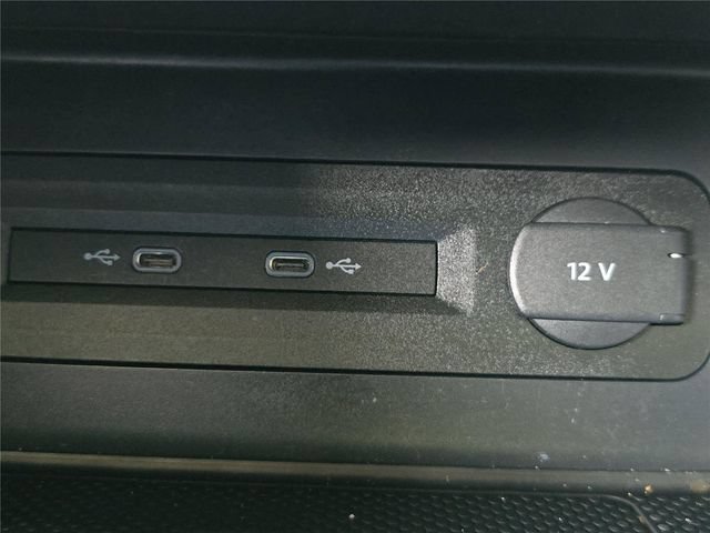 Used 2023 Volkswagen Atlas SE w/ Panoramic Sunroof Package FWD image 25