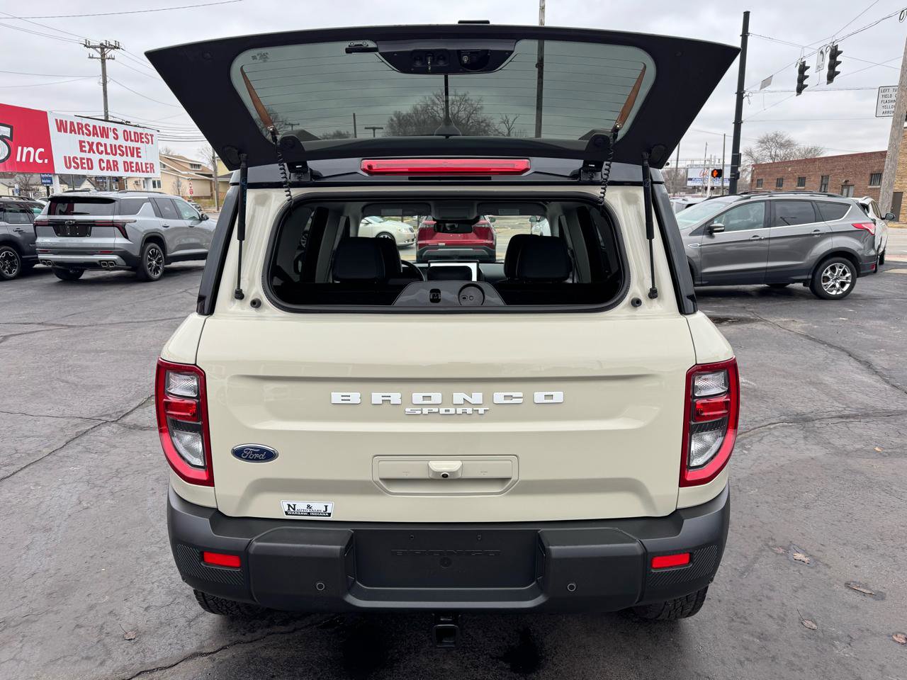 Used 2025 Ford Bronco Sport Badlands image 28