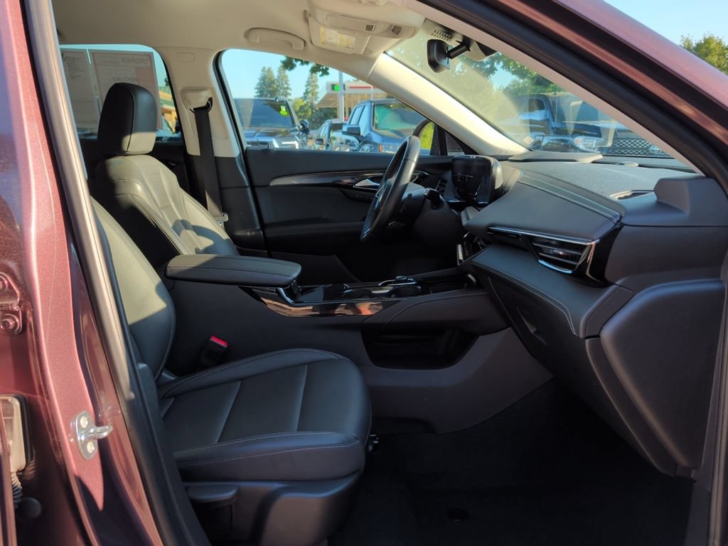 Used 2024 Buick Envision Preferred AWD/4WD image 37