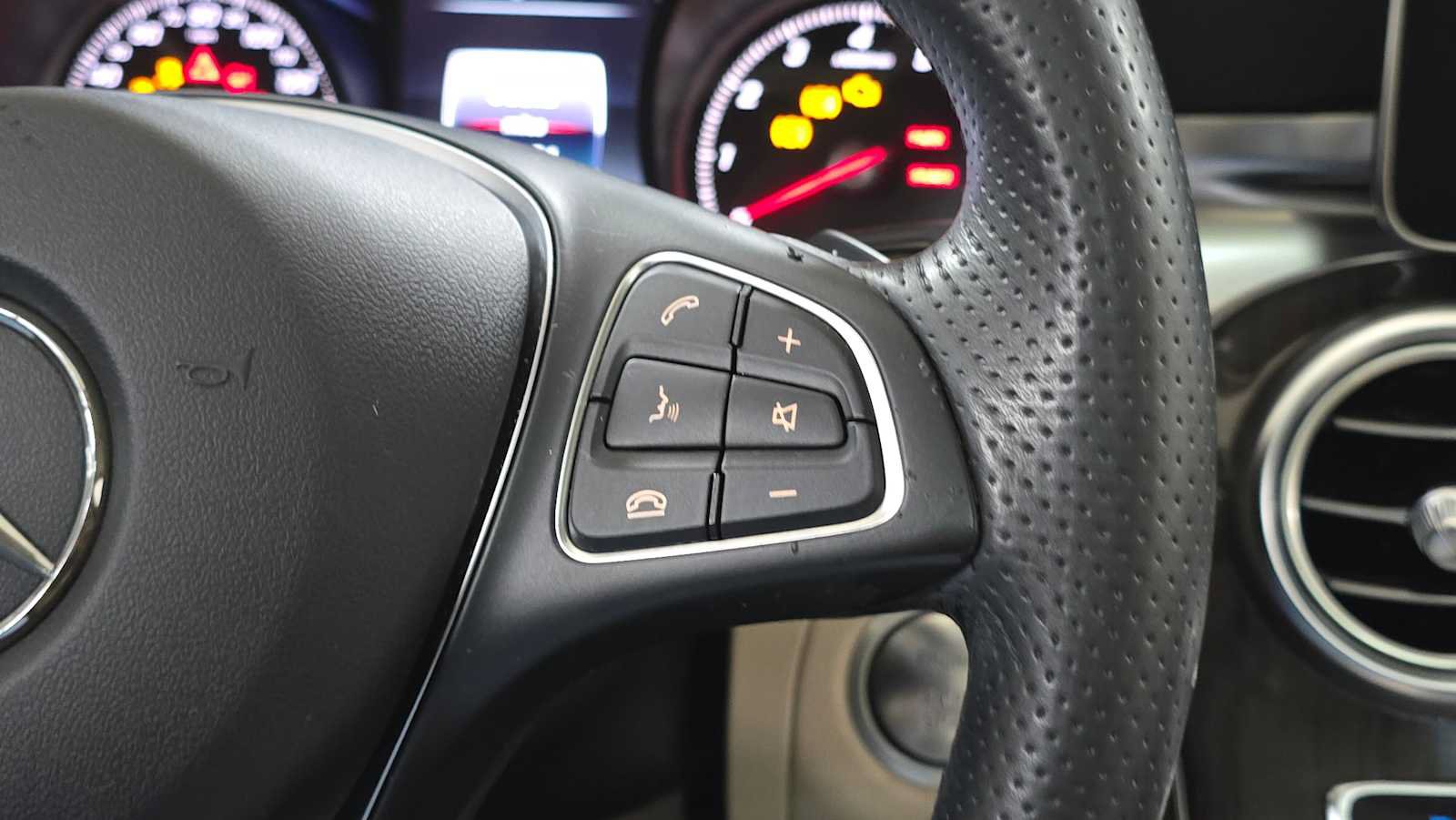 Certified 2016 Mercedes-Benz C 300 4MATIC Sedan image 27