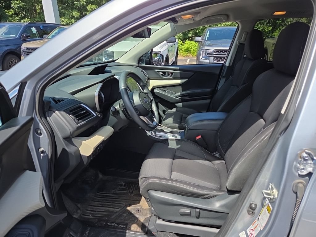 Used 2019 Subaru Ascent Premium w/ Popular Package #2 AWD/4WD image 10