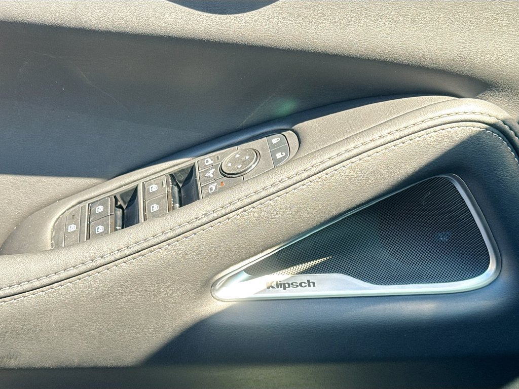 Used 2027 INFINITI QX60 Luxe w/ Cargo Package FWD image 19