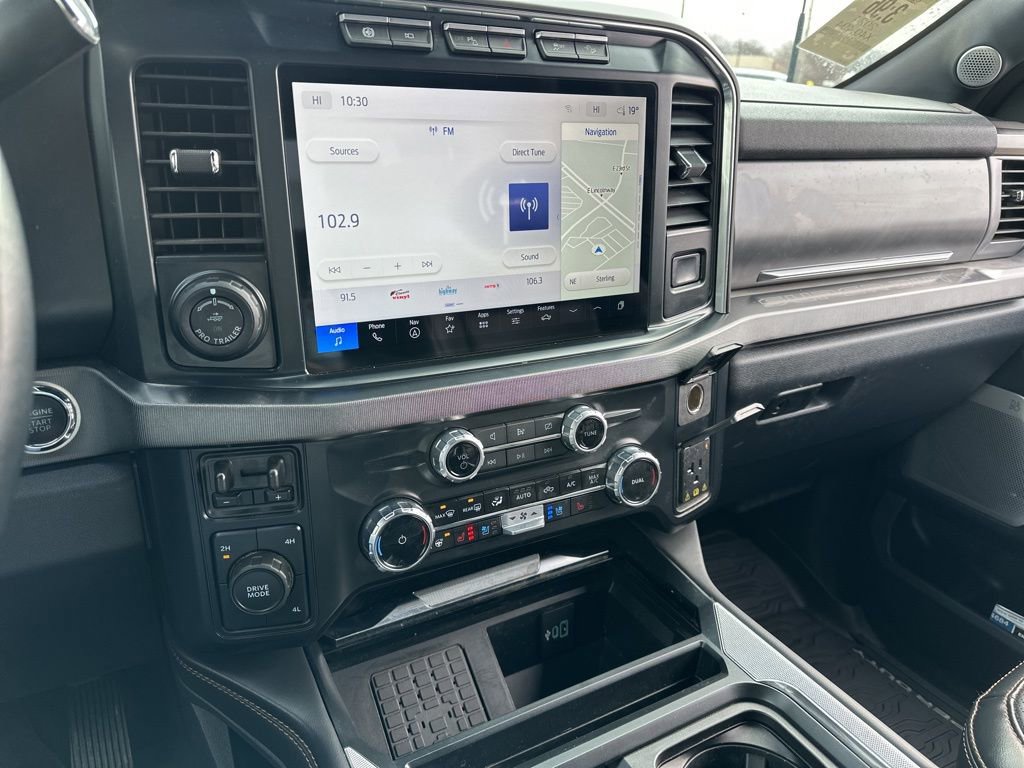 Certified 2024 Ford F350 Platinum w/ FX4 Off-Road Package image 21