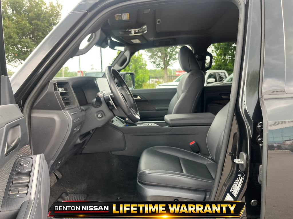Used 2024 Lexus GX 550 w/ Accessory Package (2T) AWD/4WD image 12