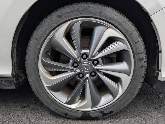 Used 2019 Honda Clarity Plug-In Hybrid image 9