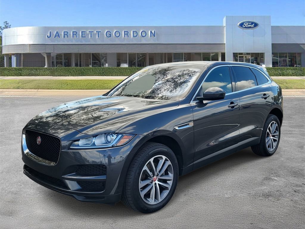 Used 2020 Jaguar F-PACE Premium image 2