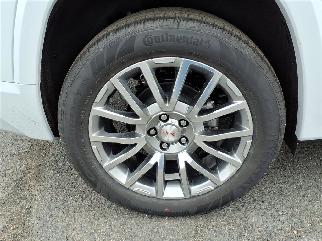 New 2026 GMC Terrain Denali image 8