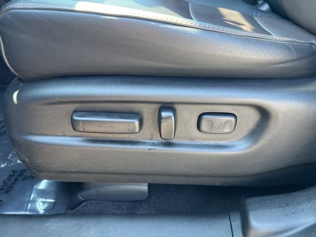 Used 2025 Honda Ridgeline Black Edition image 7