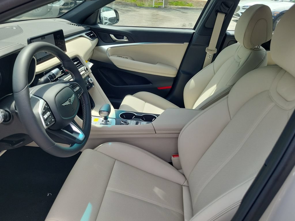 New 2026 Genesis G70 2.5T RWD image 5