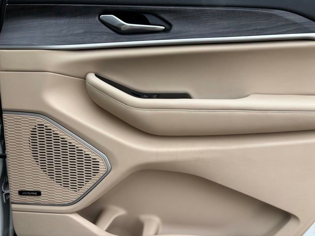 Used 2021 Jeep Grand Cherokee L Limited image 26