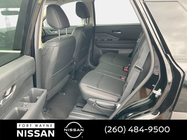 New 2026 Nissan Pathfinder SL w/ Cargo Package AWD/4WD image 15