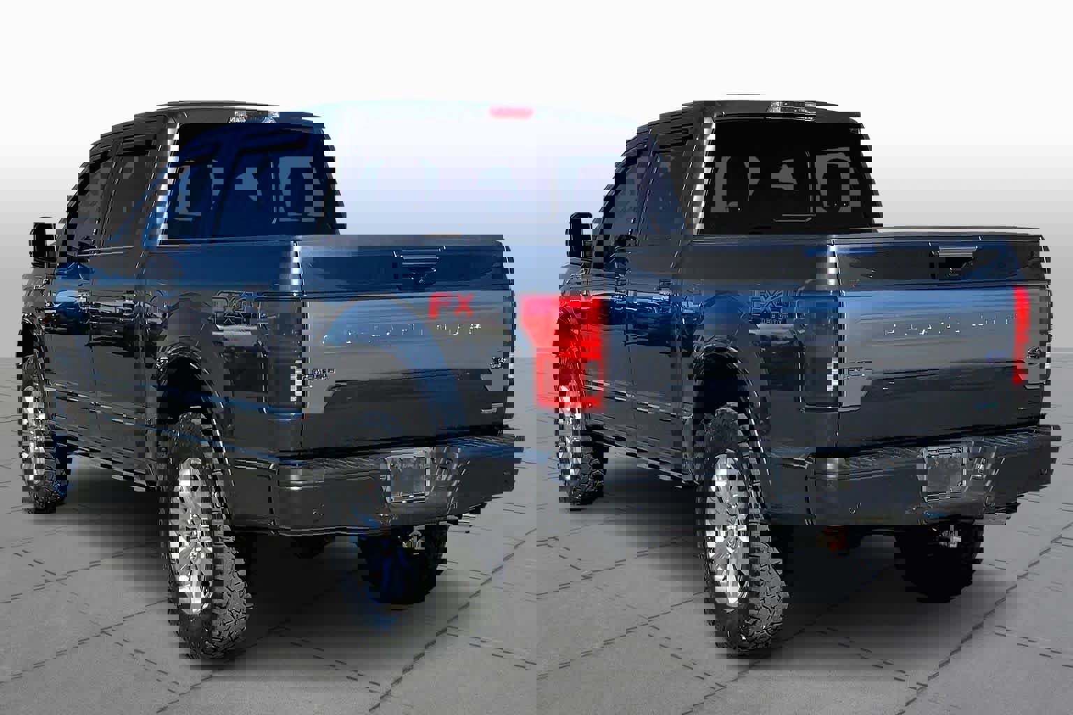 Used 2019 Ford F150 Platinum w/ Equipment Group 701A Luxury image 11