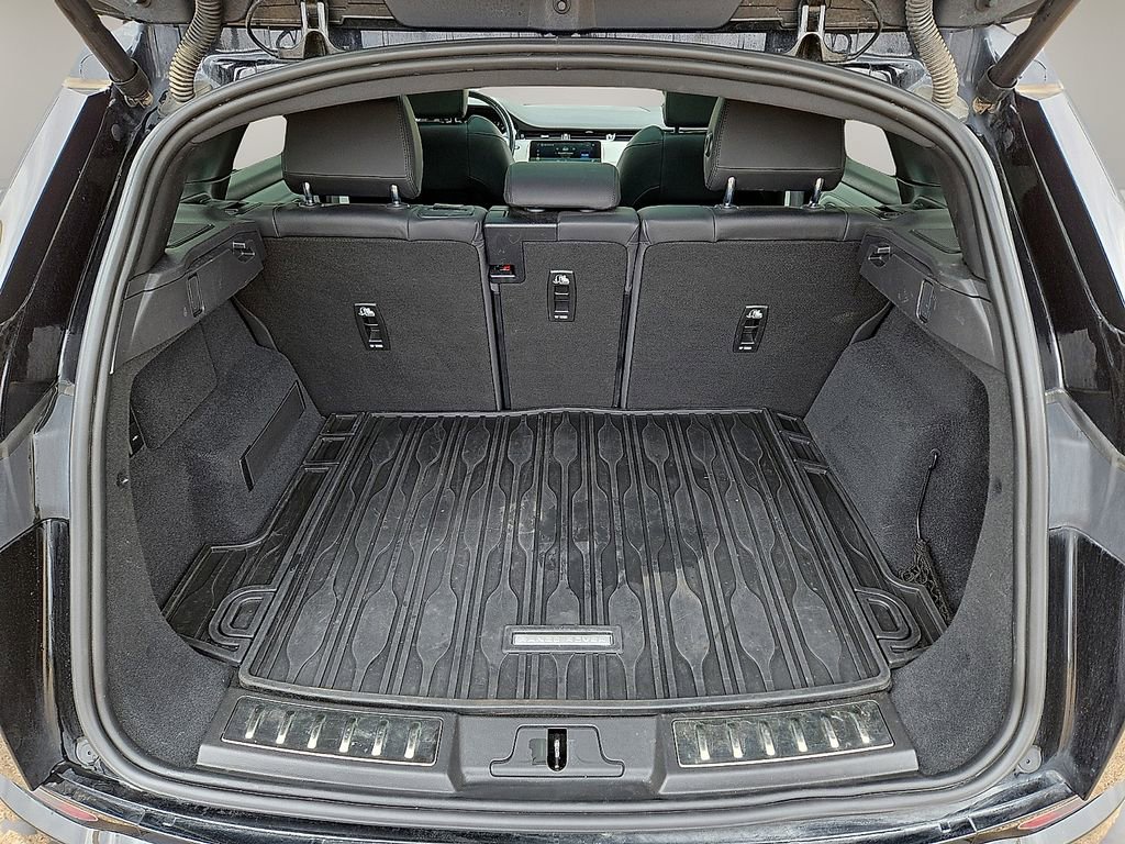 Used 2022 Land Rover Range Rover Evoque R-Dynamic S image 11