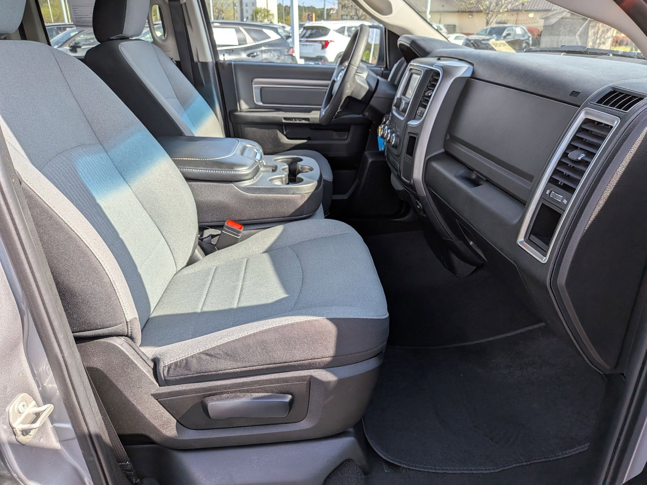 Used 2024 RAM 1500 Classic SLT RWD image 34