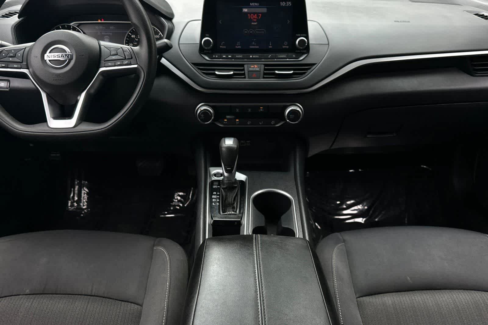 Used 2022 Nissan Altima 2.5 SV FWD image 4