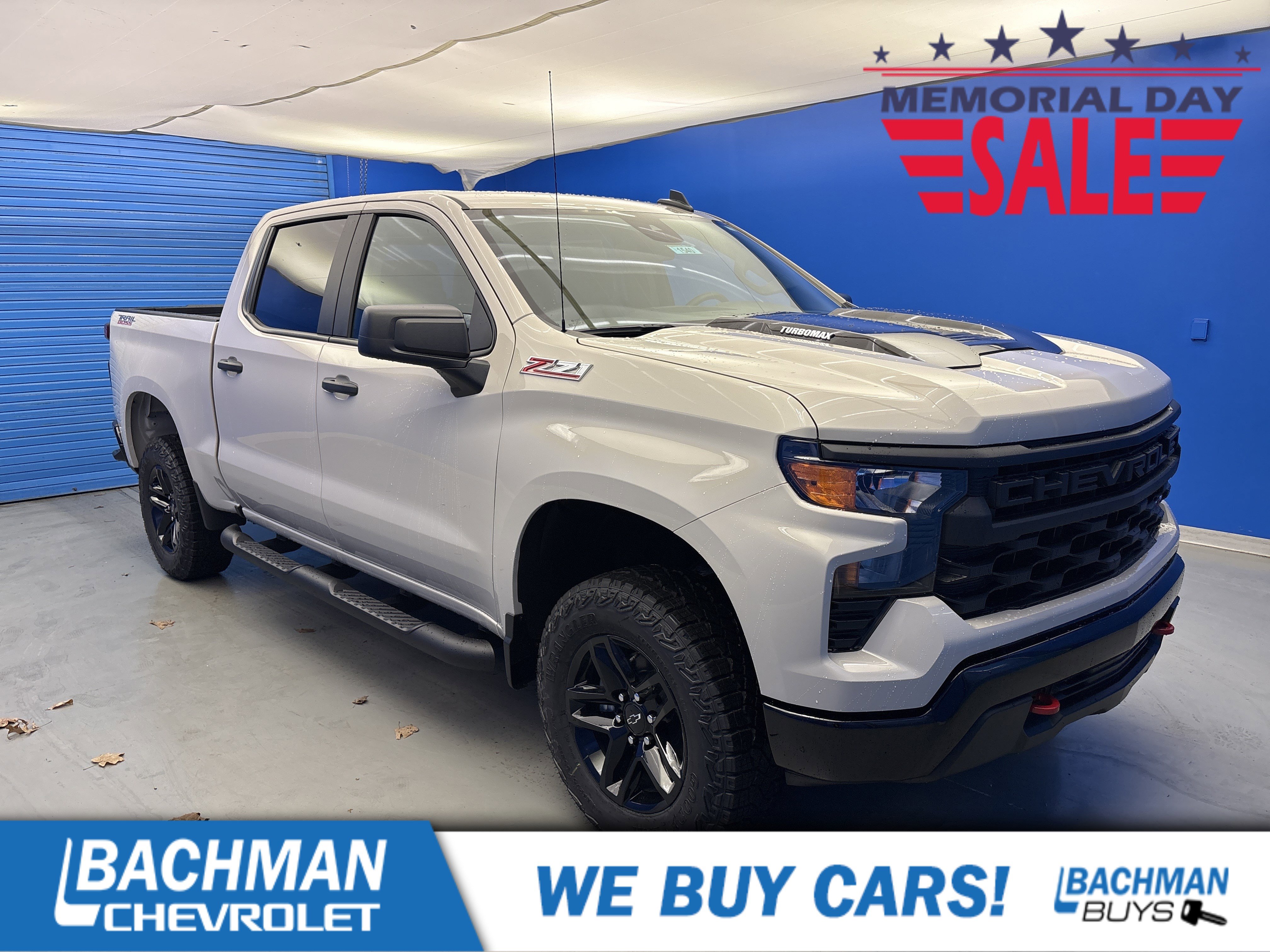 New 2026 Chevrolet Silverado 1500 Custom Trail Boss AWD/4WD image 1