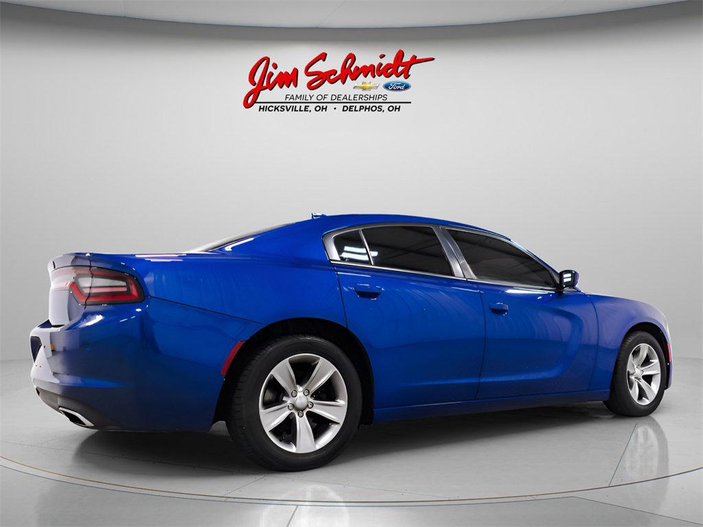 Used 2018 Dodge Charger SXT Plus w/ Driver Convenience Group image 6
