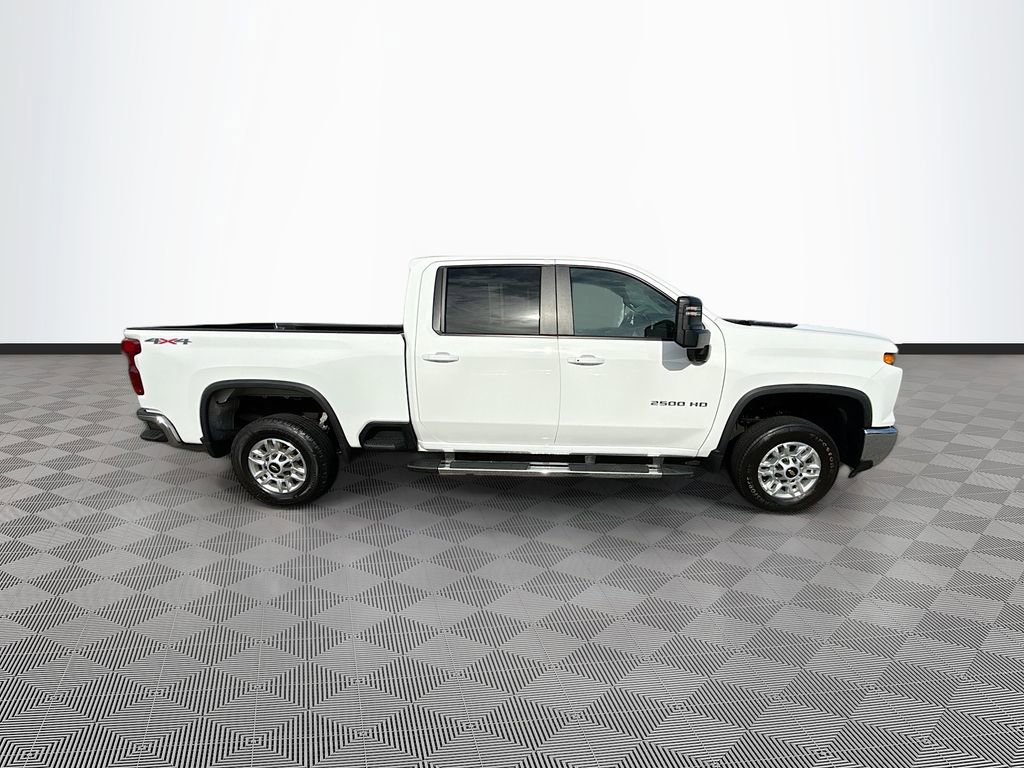 Used 2025 Chevrolet Silverado 2500 LT w/ Convenience Package AWD/4WD image 9