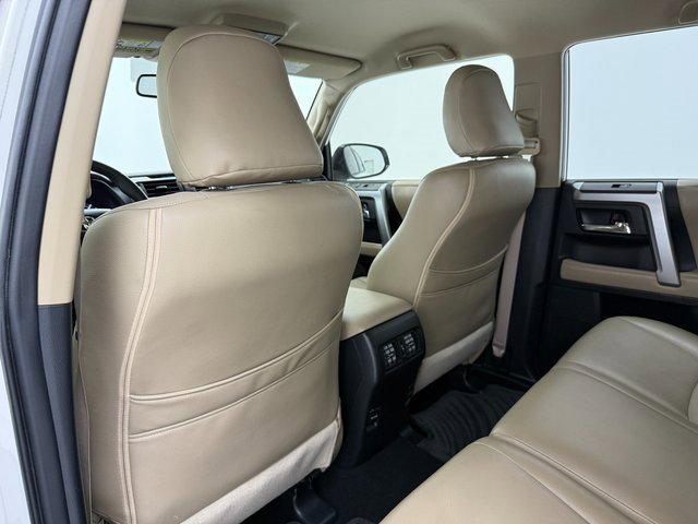 Used 2015 Toyota 4Runner SR5 image 29